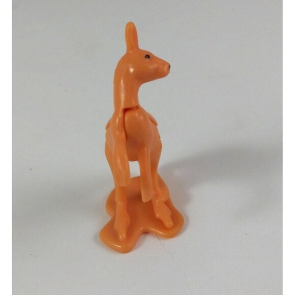 Ferrero Kinder Surprise Nantoons Australian Kangaroo Collectible Toy Figure - Picture 2 of 6